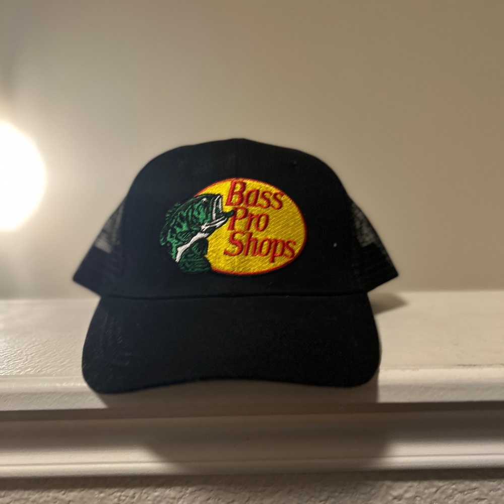 Bass Pro Shops Men's Trucker Hat Mesh Cap - Black
